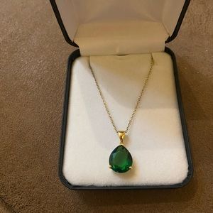 Stauer Emerald teardrop necklace